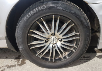 Подержанный автомобиль Hyundai Sonata 2006 года (9 фото)