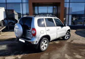 Подержанный автомобиль Chevrolet Niva 2018 года (5 фото)