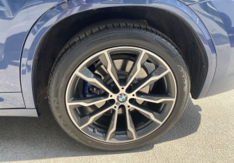 Подержанный автомобиль BMW X3 2019 года (17 фото)