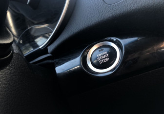 Подержанный автомобиль Kia Sorento 2013 года (15 фото)