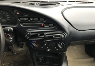 Подержанный автомобиль Chevrolet Niva 2016 года (12 фото)