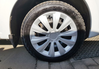 Подержанный автомобиль LADA (ВАЗ) Granta Sedan 2023 года (12 фото)