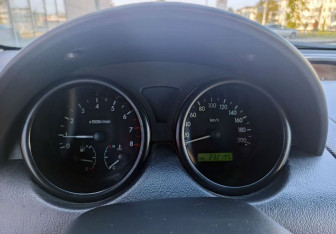 Подержанный автомобиль Chevrolet Aveo Hatchback 2007 года (12 фото)