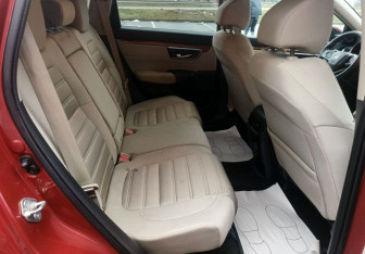 Подержанный автомобиль Honda CR-V 2018 года (16 фото)