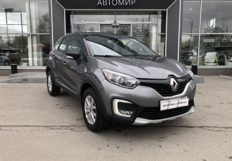 Подержанный автомобиль Renault Kaptur 2018 года (3 фото)