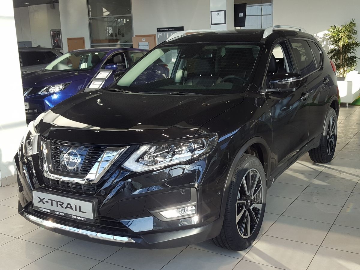 Nissan x-Trail 2021 черный металлик